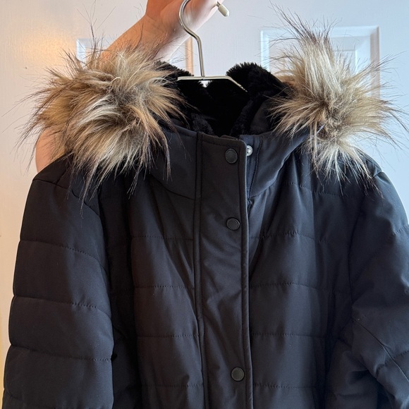 Abercrombie & Fitch Black Puffer Coat with Fur Hood - Picture 2 of 5